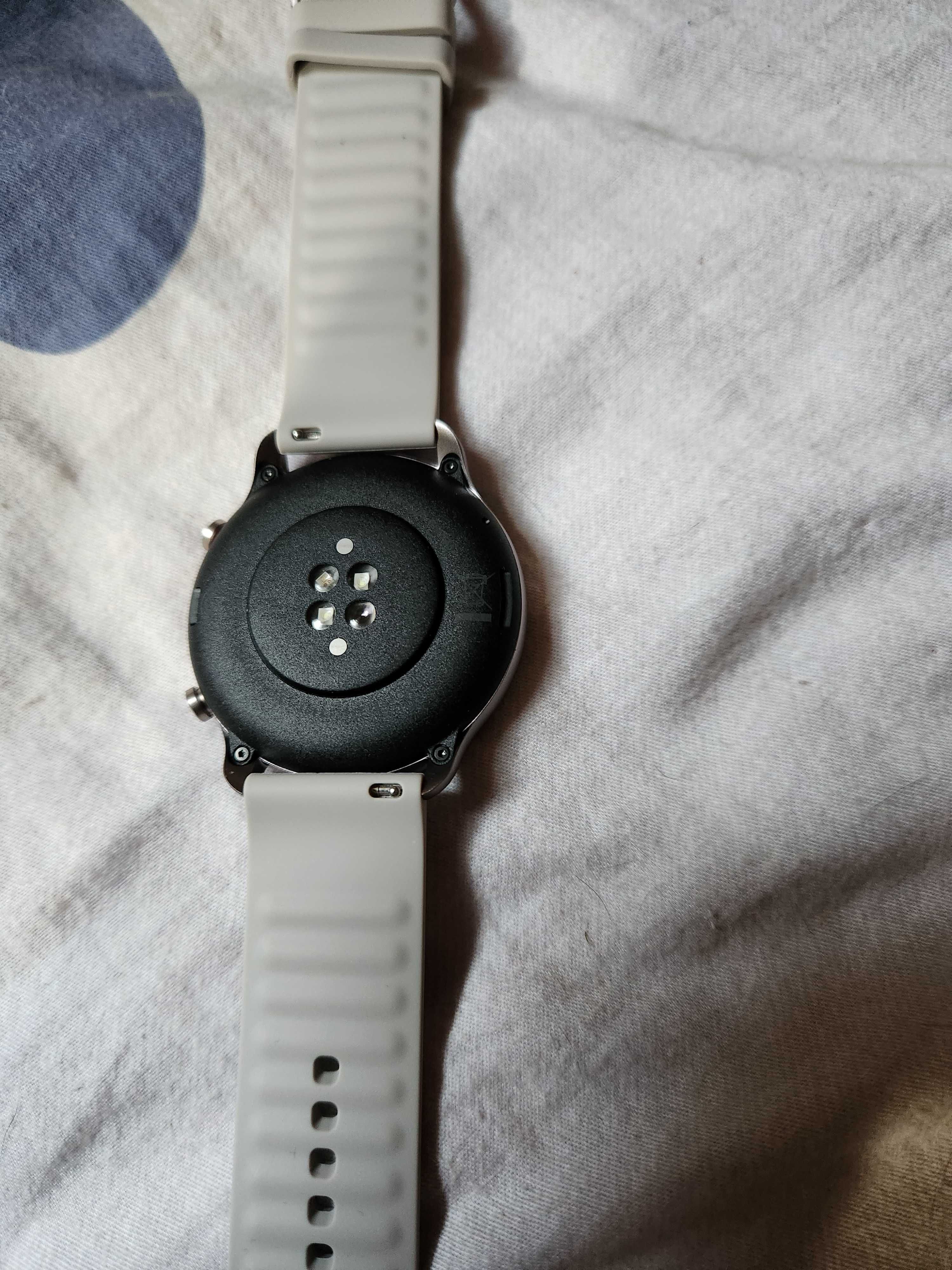 Smartwatch Amazfit ZEEP GTR 2 beżowy