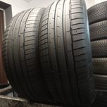 235/55/19 Sprzedam parę opon letnich Hankook