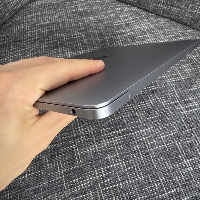 MacBook Air M1 2020 8/256GB