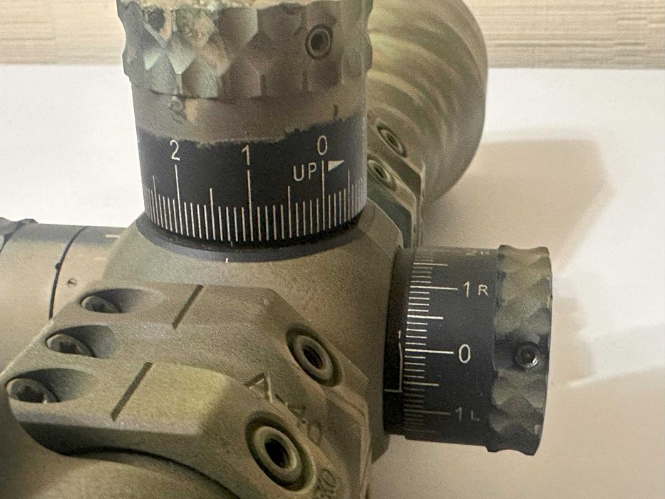 приціл NightForce ATACR 5-25 F2 з моноблоком SPUHR 6MIL