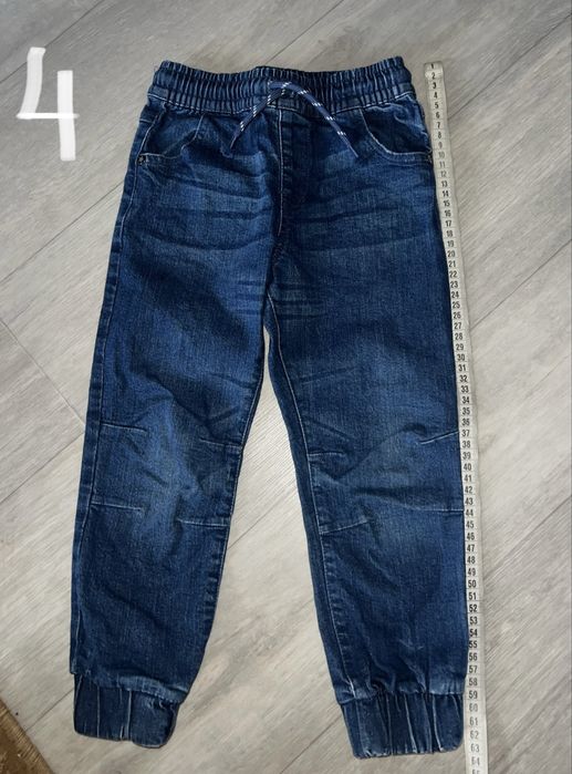 Дитячі джинси розміри від 98 до 110