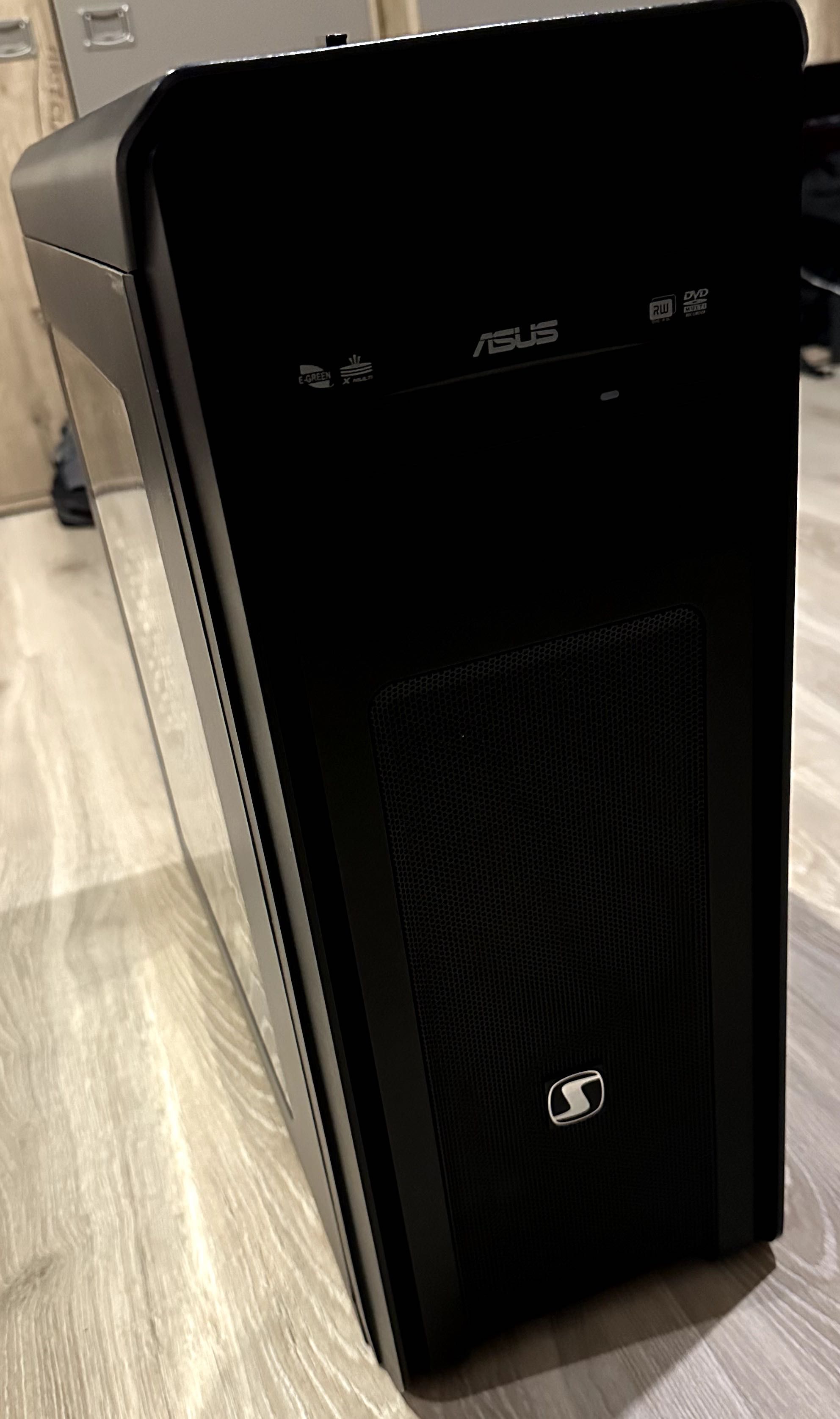 Komputer stacjonarny GTX 960/i5-6400/16GB