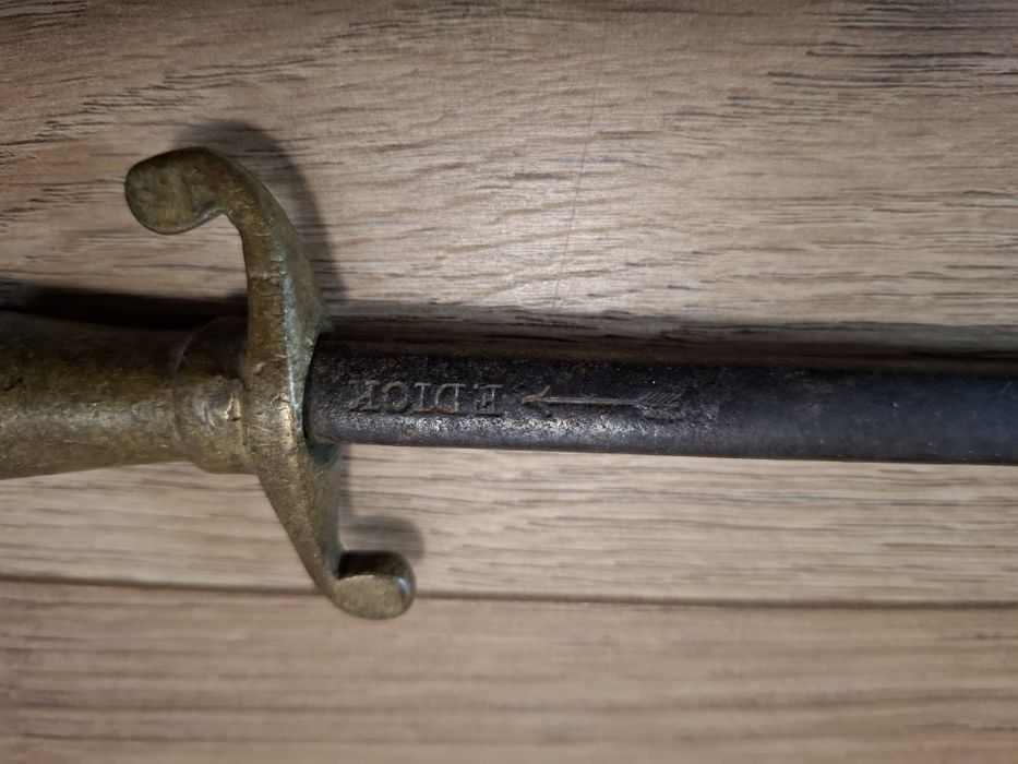 Musak przedwojenny do ostrzenia