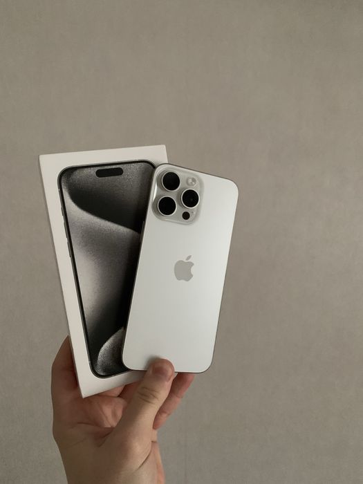 iPhone 15 Pro Max 256 GB NeverLock