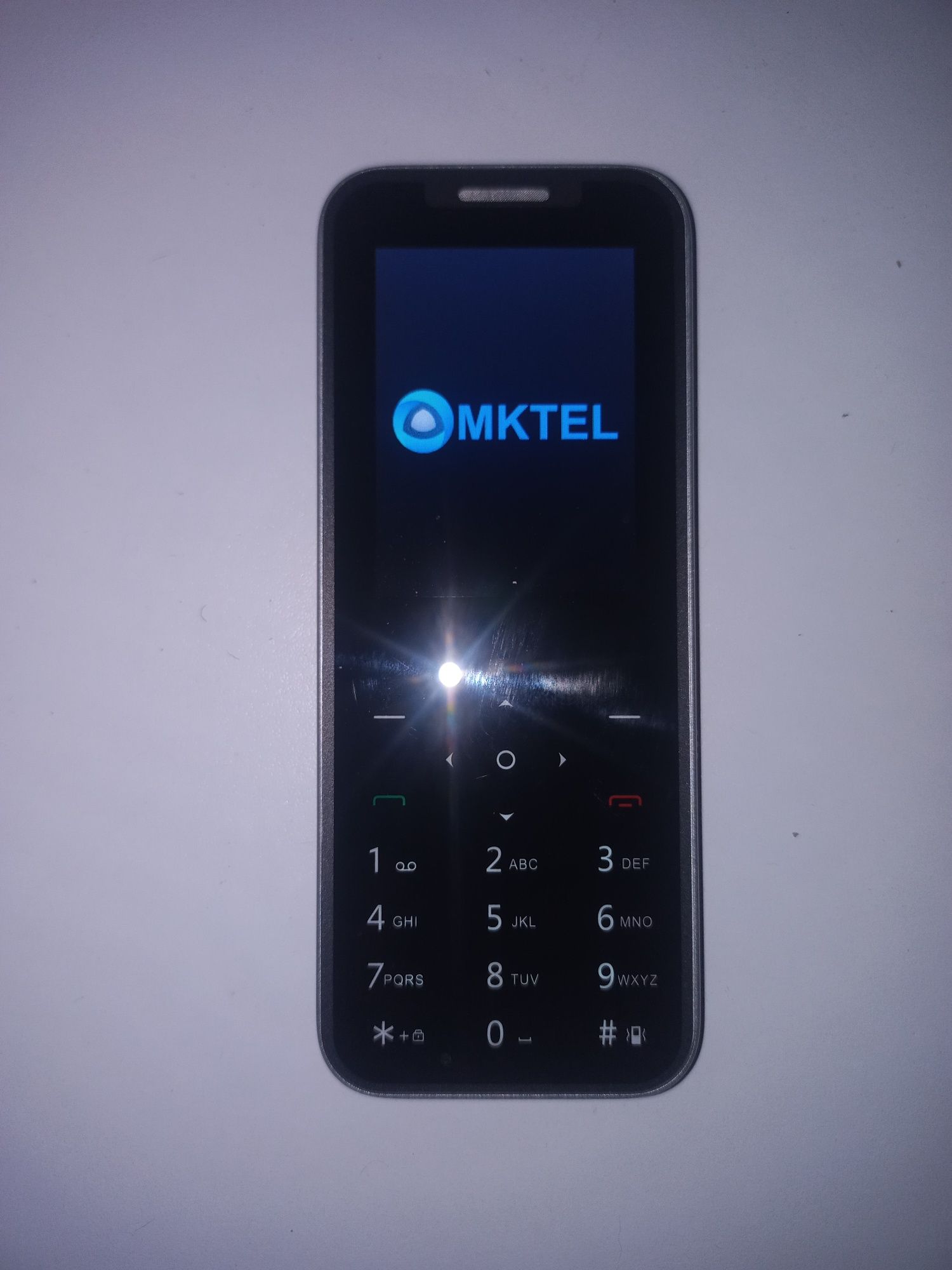 MKTEL M14 telefon Quad Sim na 4 karty SIM 
Stan: NOW