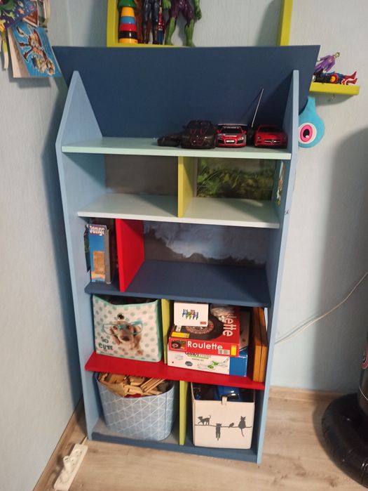 Mebel segment dziecięcy półki rozkręcany od 1 roku na zabawki