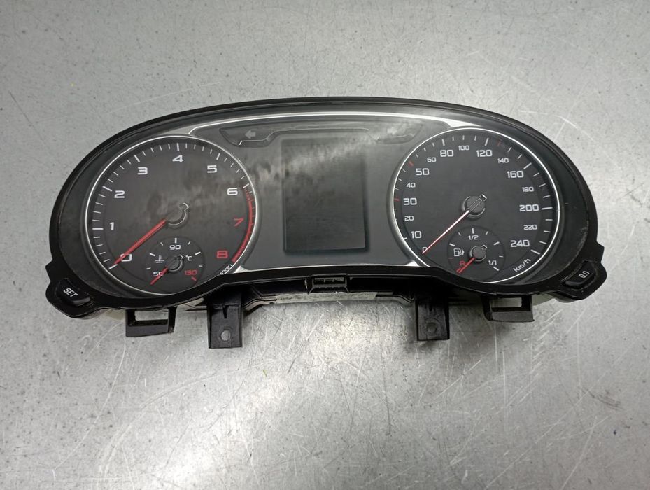 Quadrante / painel de instrumentos AUDI A1 Sportback (8XA, 8XF)