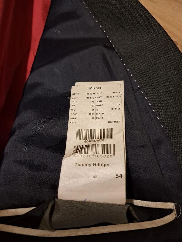 Tommy Hilfiger Marynarka
S·Bardzo dobry·Tommy Hilfiger
30,00 zł