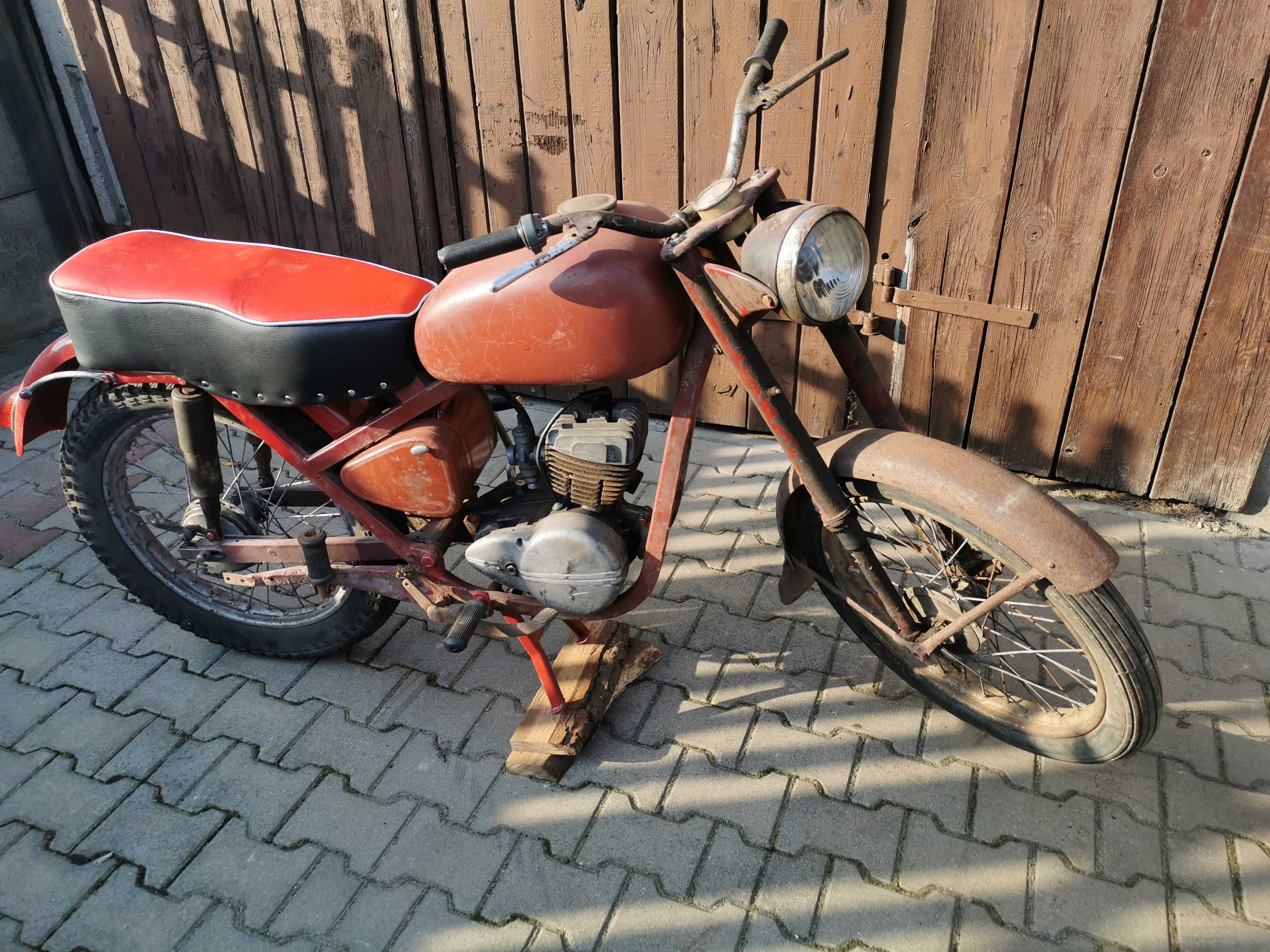 Wsk M06L z 1964 roku