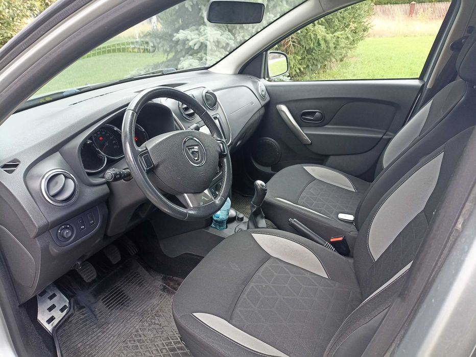 Sprzedam Dacia Sandero Stepway 2013 1,5 dci