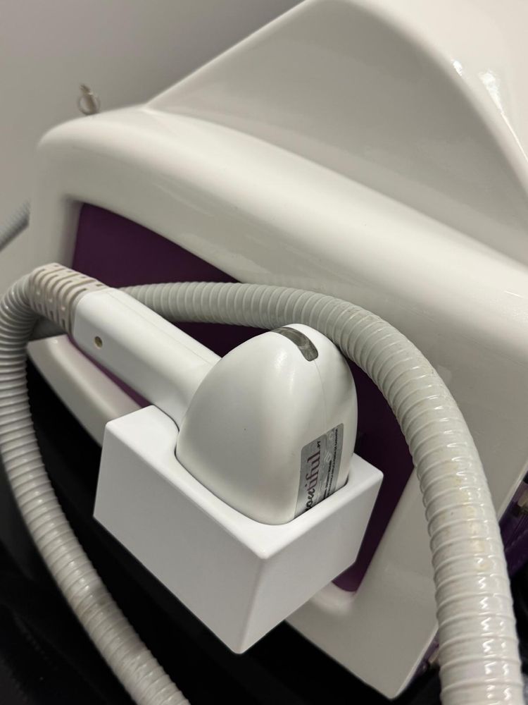 Alugo Máquina de Depilação a Laser Potenza Diodo LED