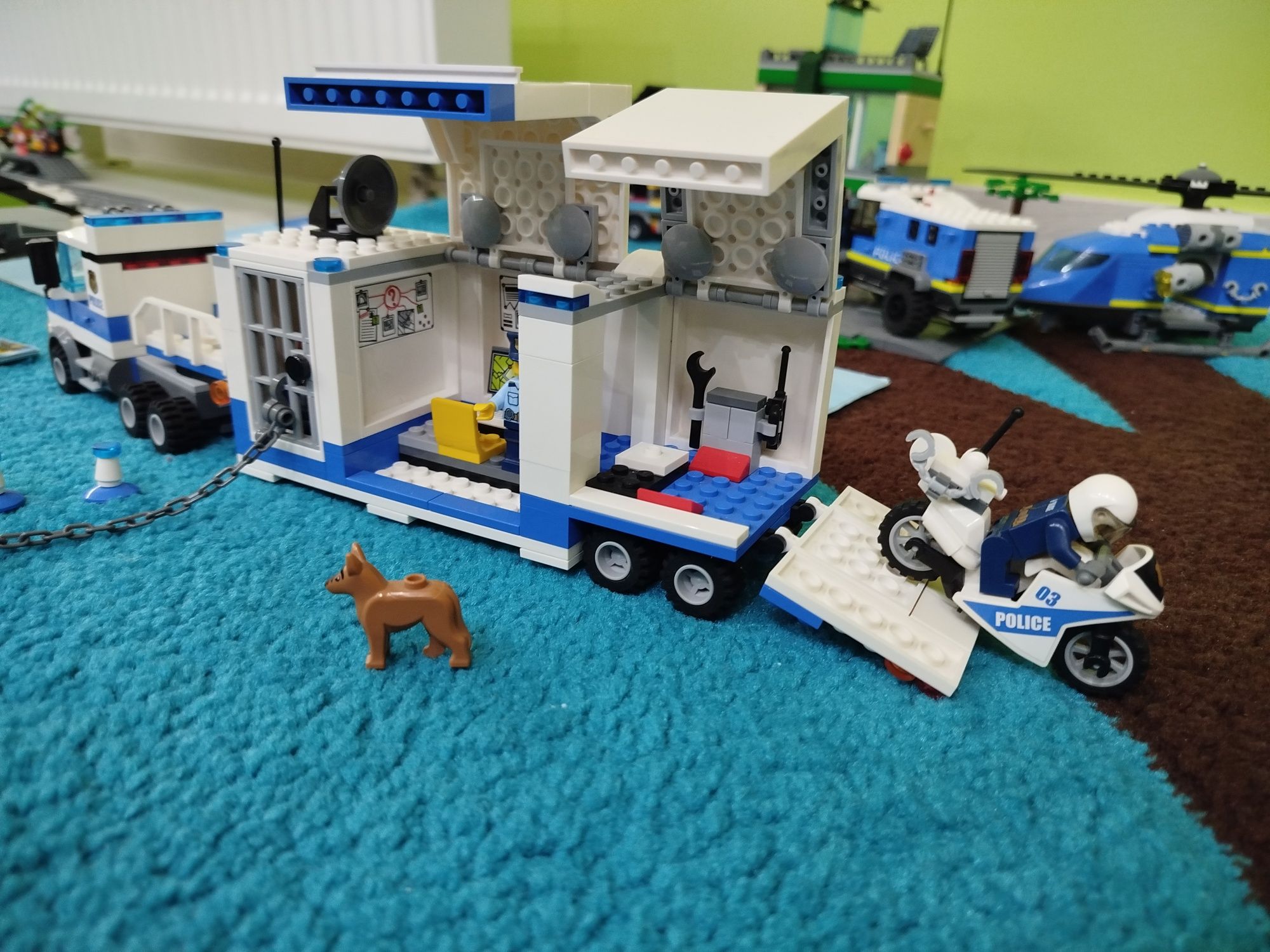 LEGO City 60139 mobilne centrum dowodzenia
