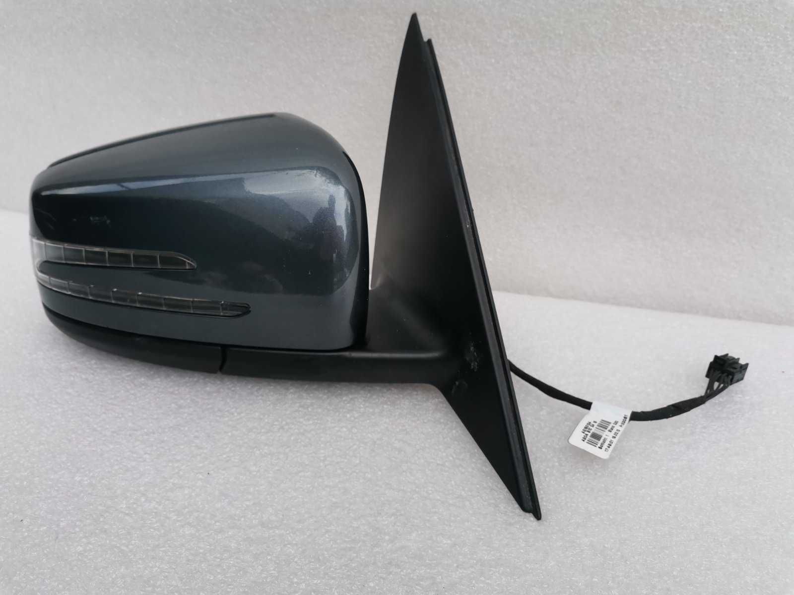 Зеркало наружное правое Mercedes w204 204 C-class оригинал 7pin