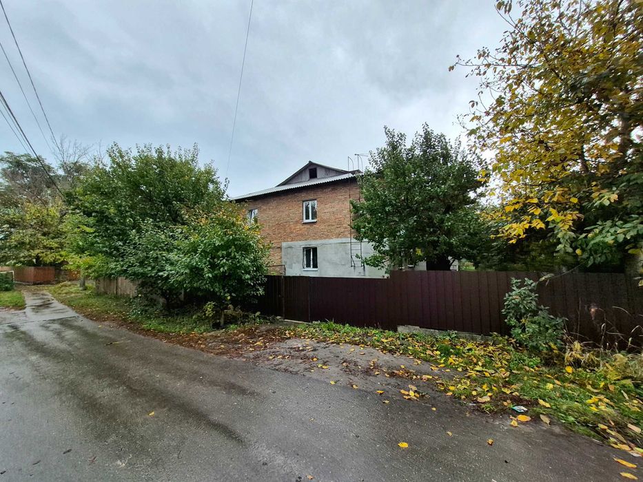 Оренда 2-к квартири в центрі с. Нові Петрівці