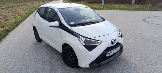 Toyota Aygo II 2021 r. Salon Polska Prywatne auto! 2 komplety kół!