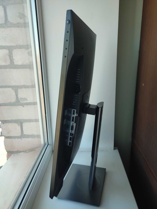 Монітор DELL P2419H на запчастини