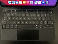 Apple Magic Keyboard para iPad 11"