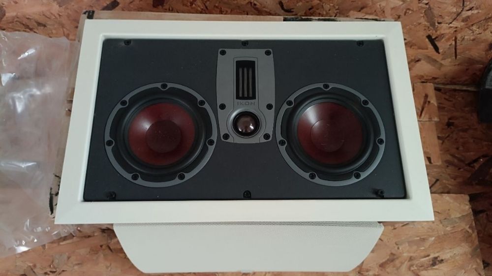 Dali Phantom Vokal ikon встраиваемая in wall вбудована