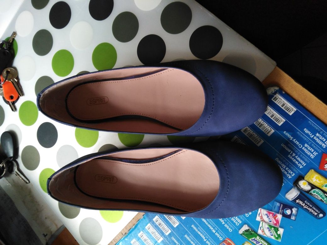 Buty Esprit praktycznie nowe