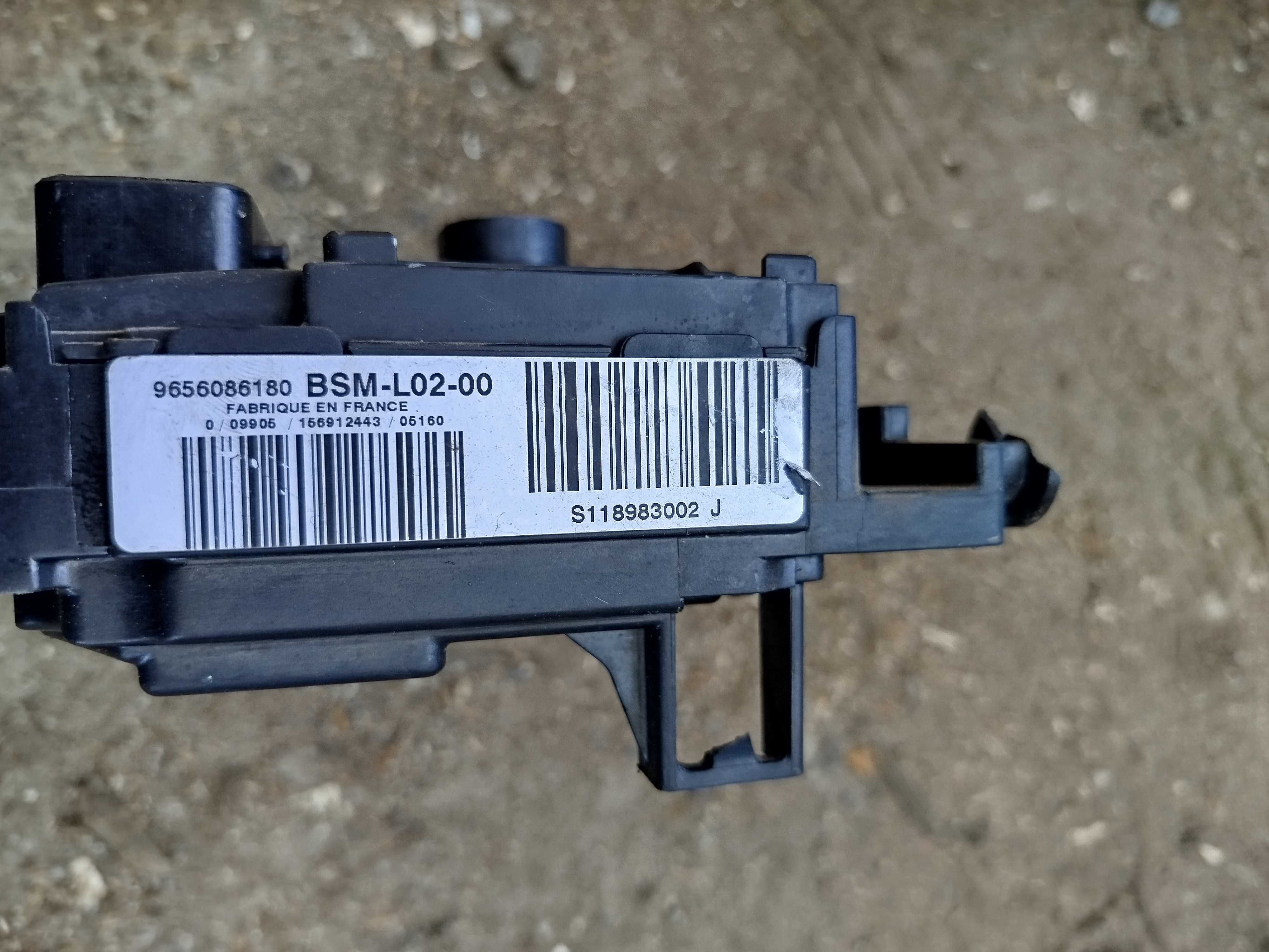 Блок управління BSM L01 L02 Peugeot 407 Citroen