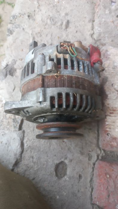 Генератор Nissan almera 2.2