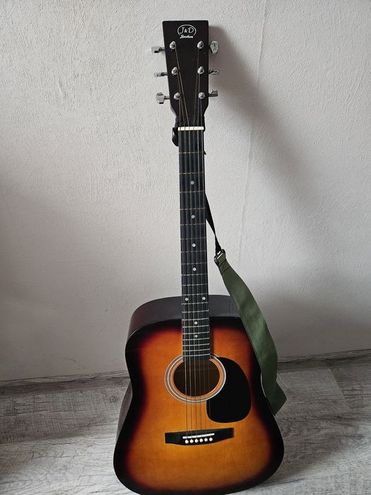 Gitara akustyczna duża