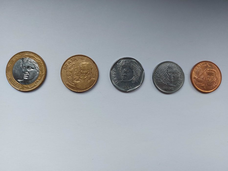 Moedas Estrangeiras (Espanha, Brasil, Perú, Reino Unido)