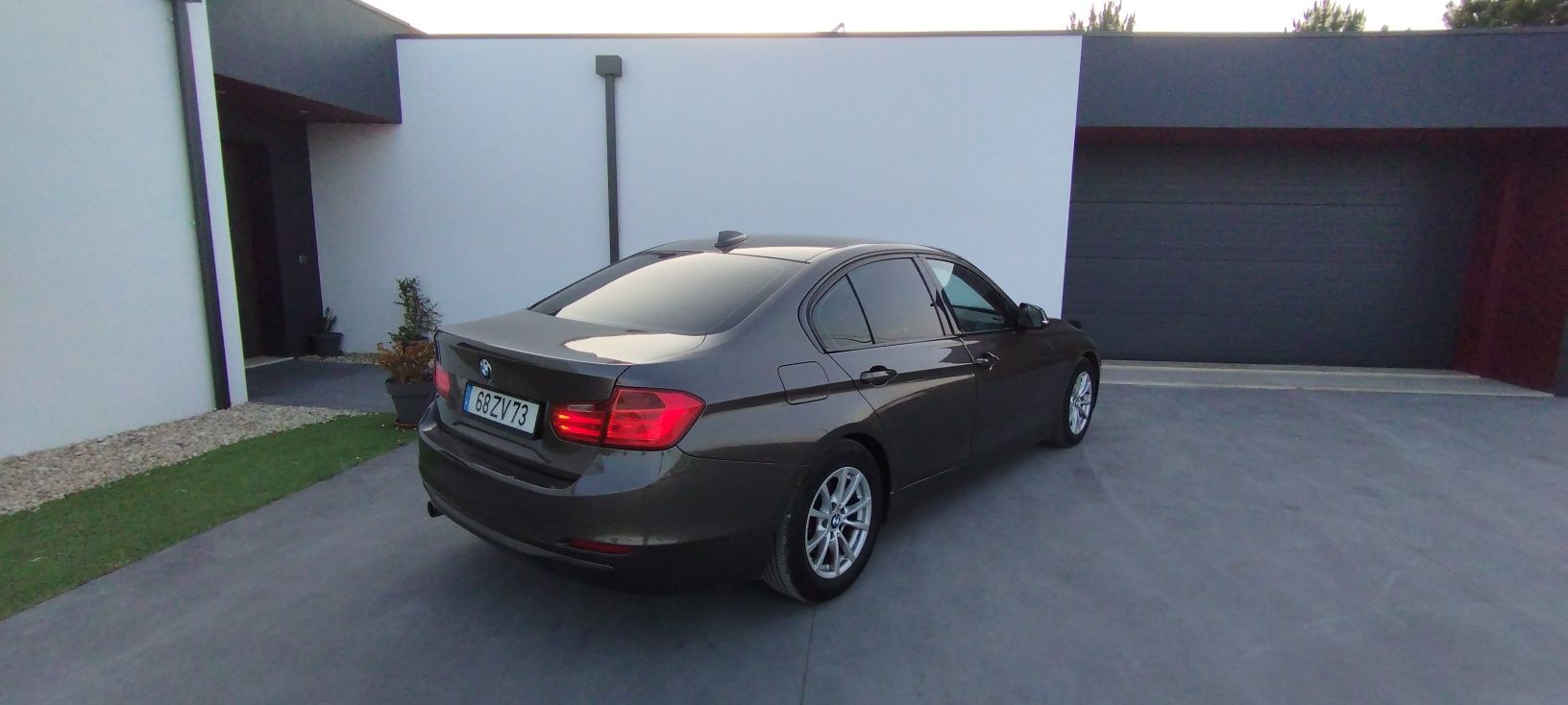 BMW 320d F30 2013