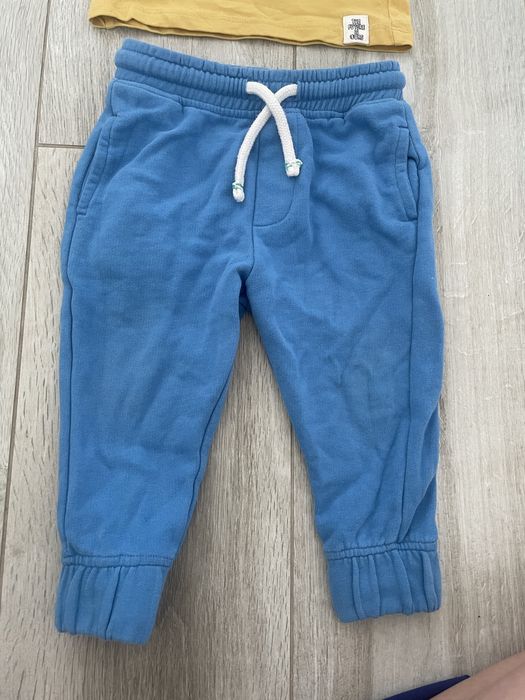 Zestaw bluzeczka z długim rękawem + dresy rozmiar 80