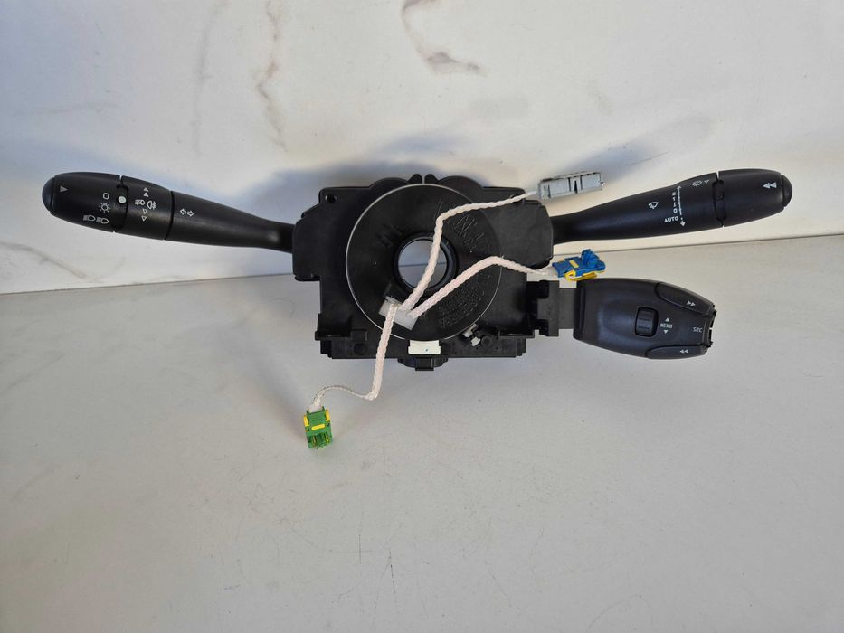 przełącznik zespolony manetki świateł manetki zwijak peugeot 206 307