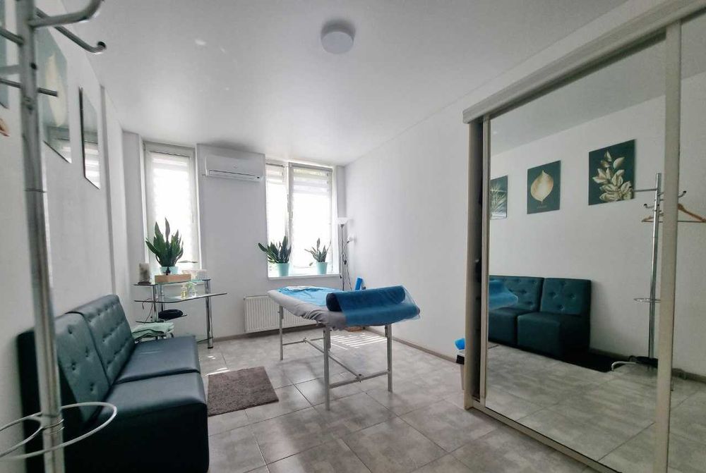 БЕЗ%! 86 кв.м. Під бізнес! Регенераторна, 4 ЖК Комфорт Таун