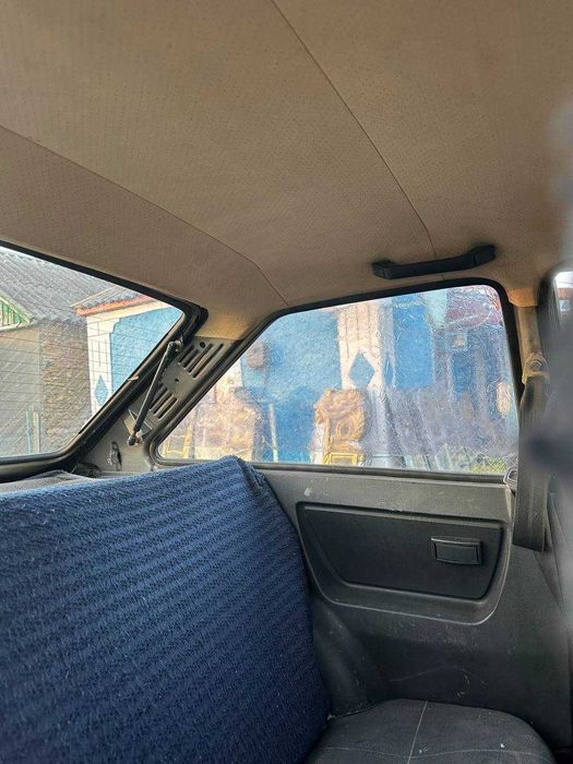 Автомобіль Таврія 1102