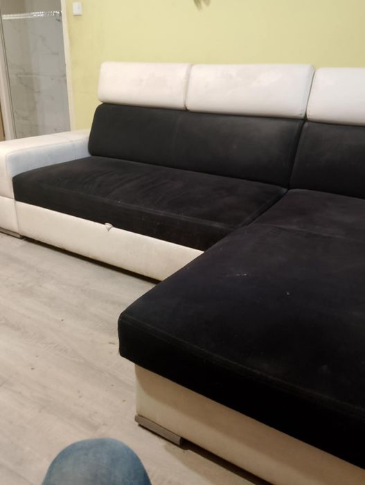 Narożnik z funkcją spania.