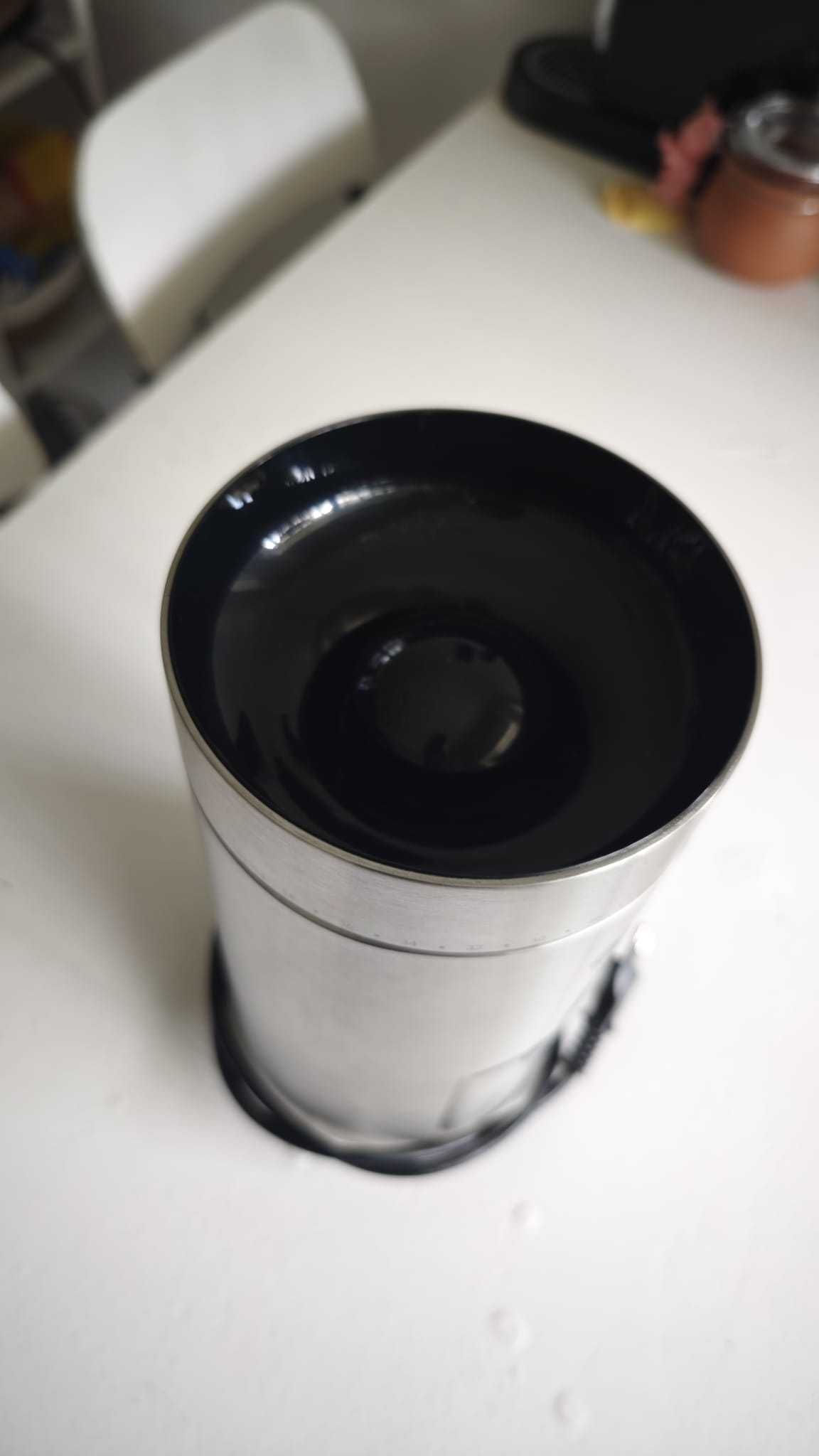 Moedor de Café Wilfa Uniform