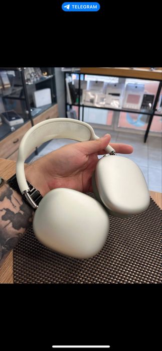 Airpods max 285$