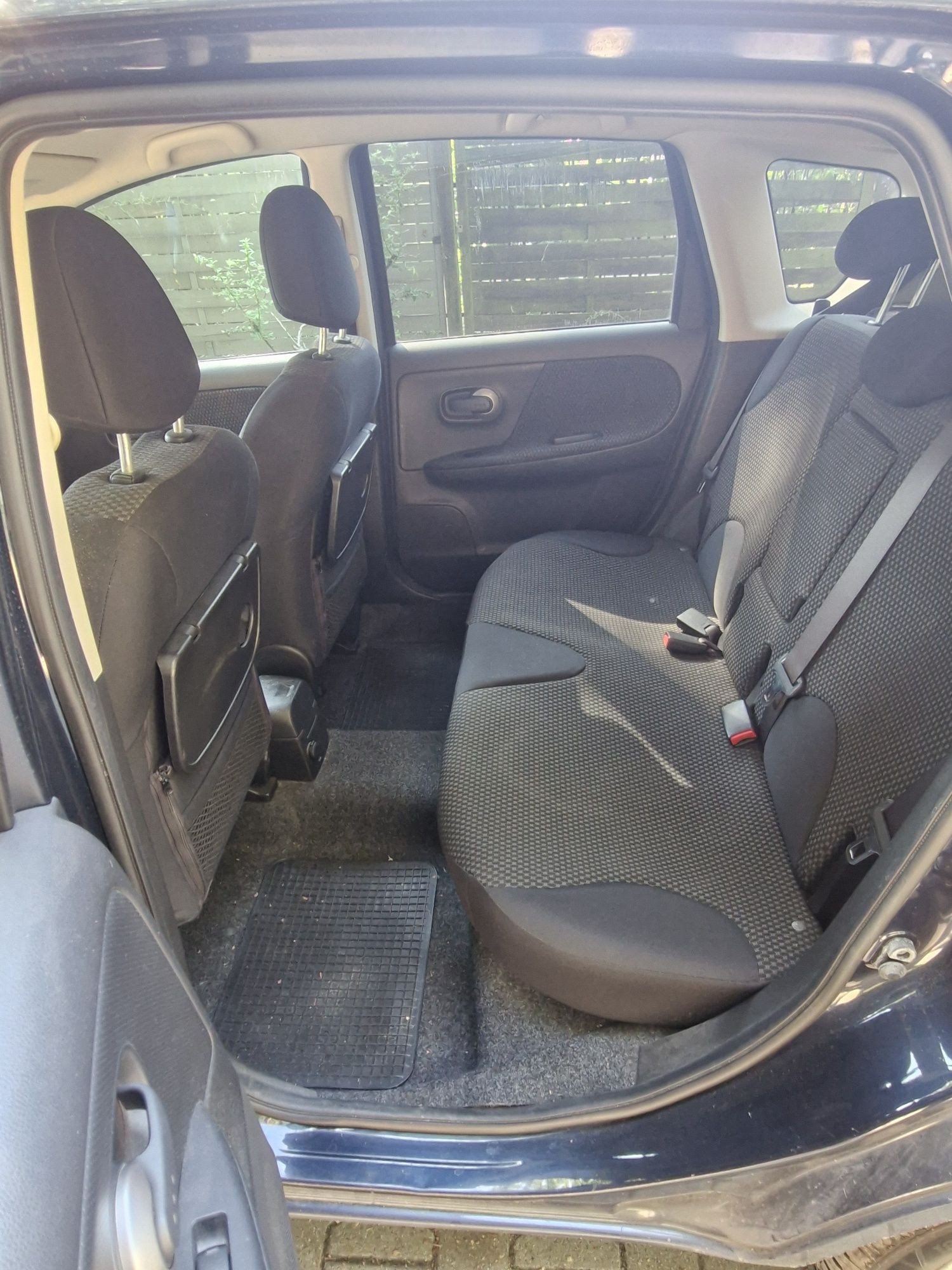 Nissan Note 1.4 benzyna