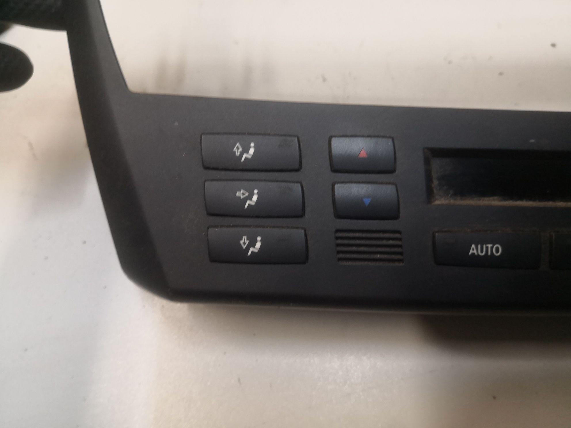 Panel klimatyzacji BMW X3 e83 lift