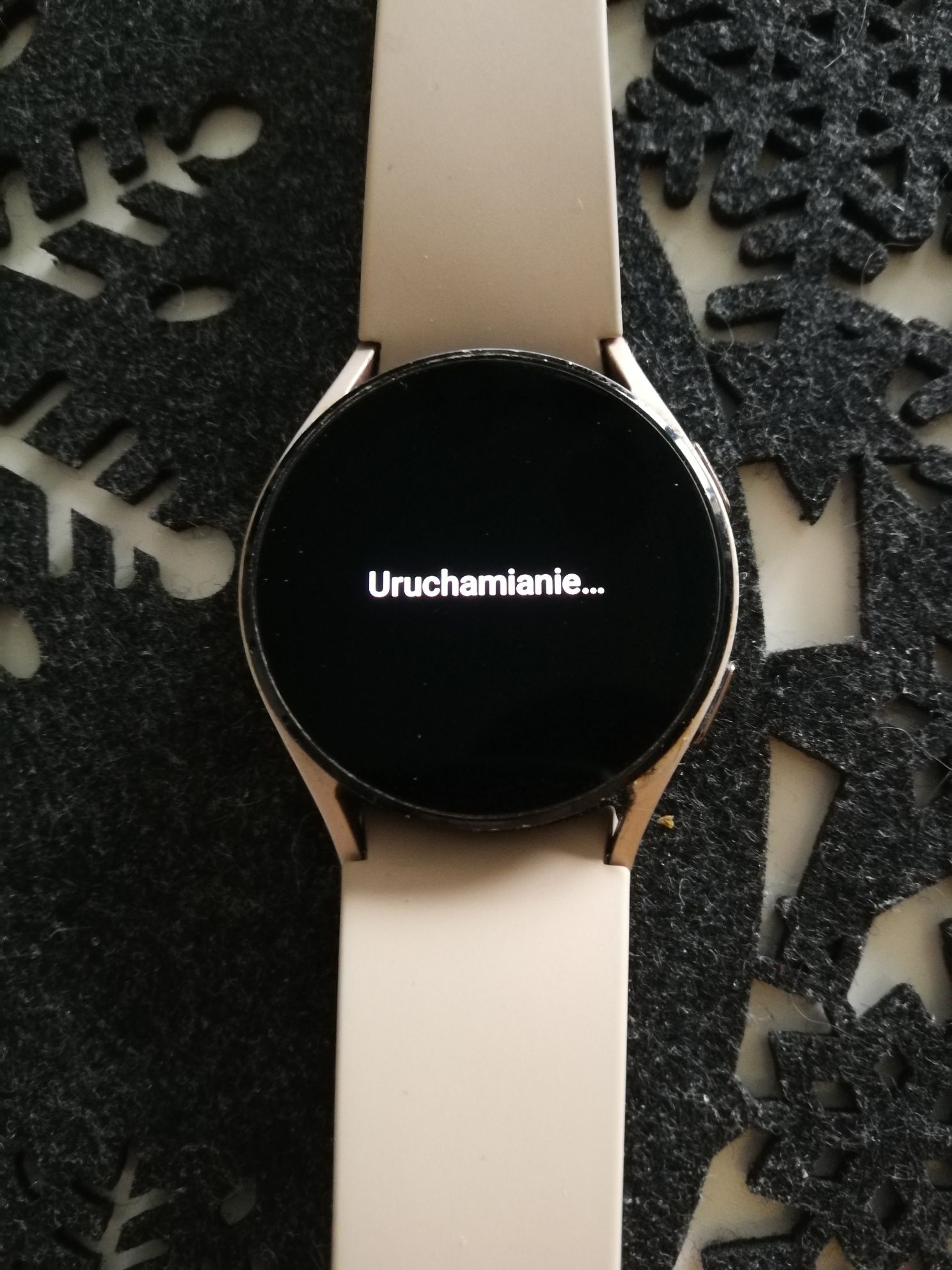 Smartwatch Samsung Galaxy Watch4 40mm GPS Różowe złoto