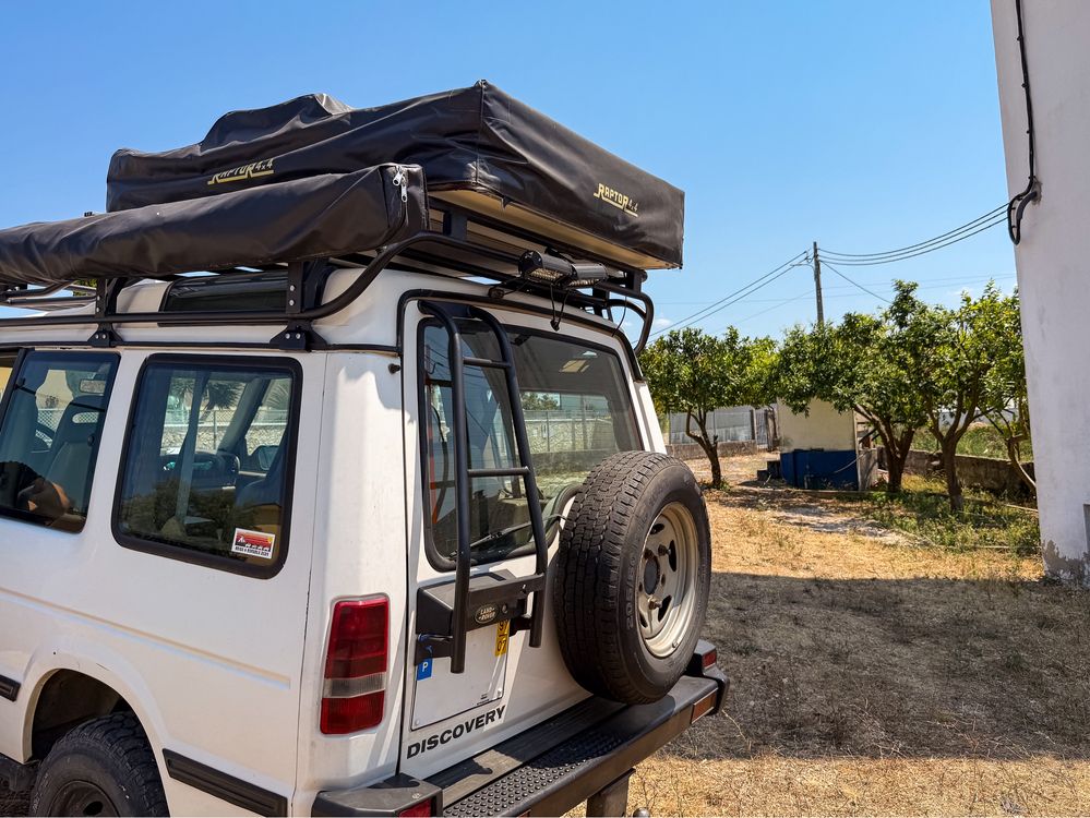 Land Rover Discovery 300