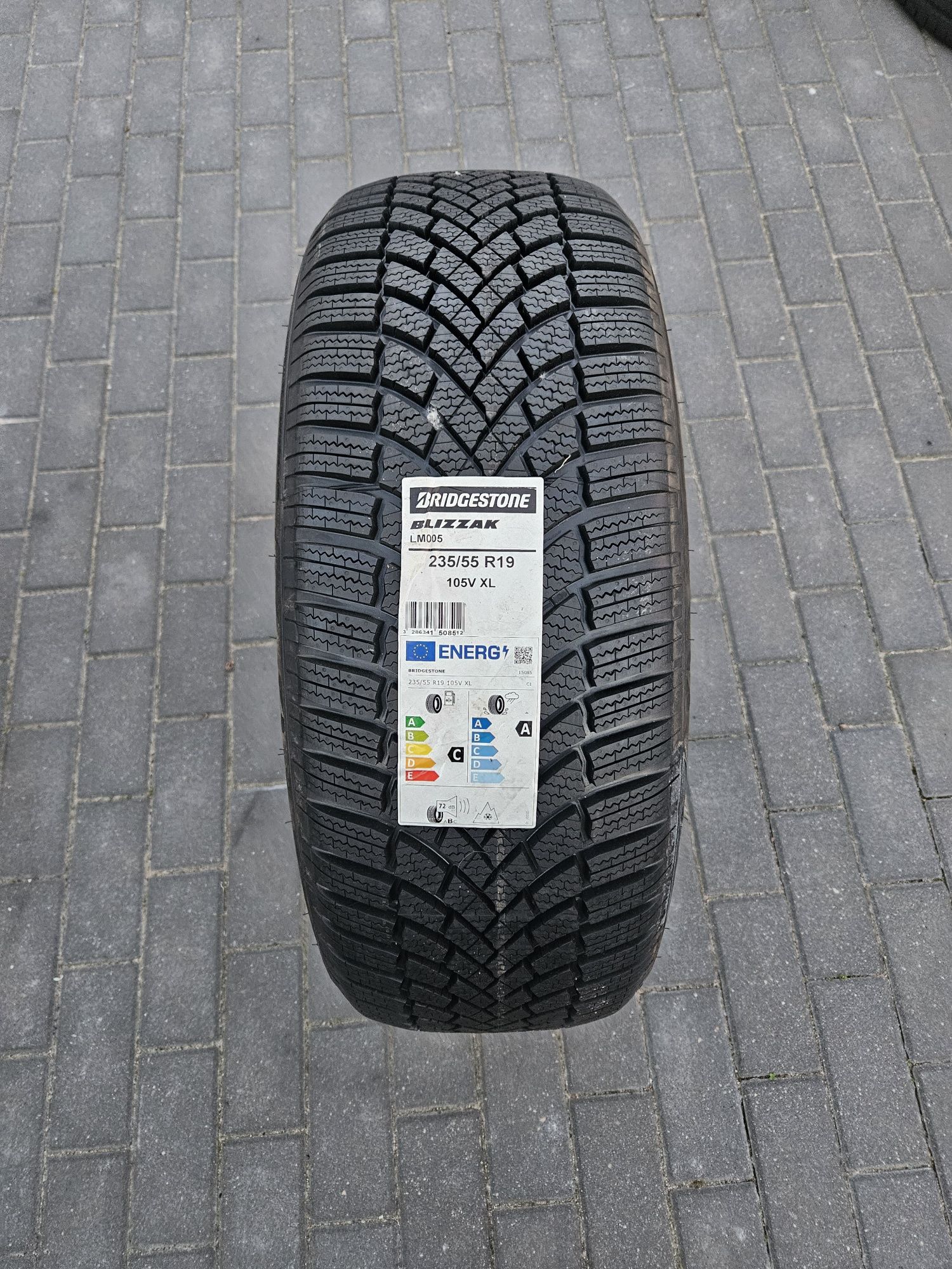 Opona Bridgestone Blizzak LM005 235/55 R19 105 V XL nowa