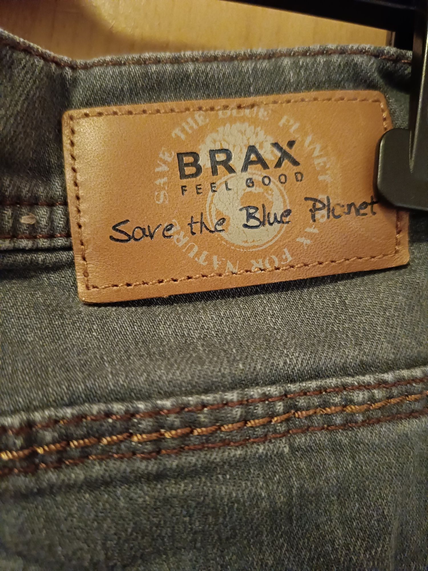 Spodnie firmy Brax