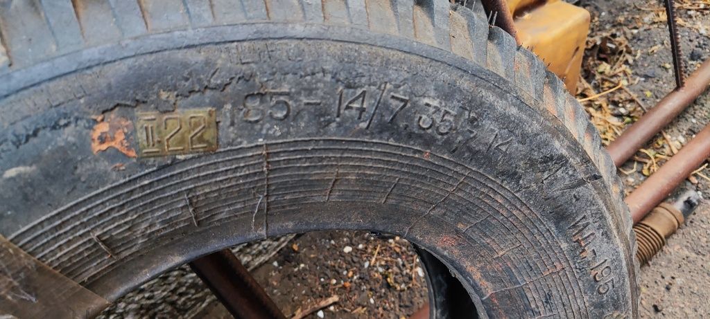 Продам 2 покришки 185/14 Ціна за 2 !!!