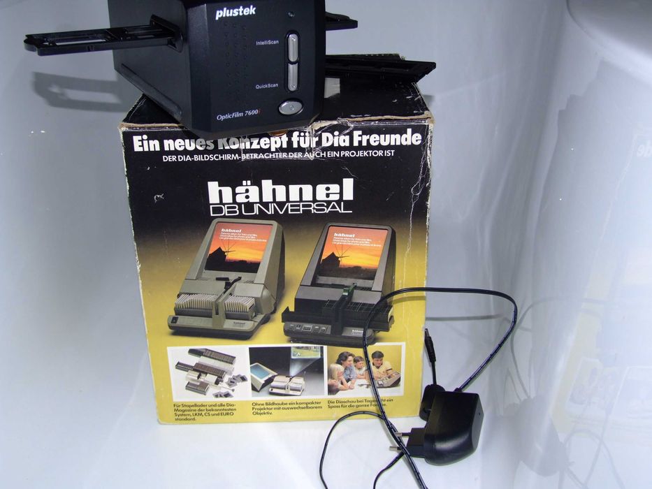 Plustek 7600i  - Skaner klisz i slajdów 35mm + projektor do slajdów