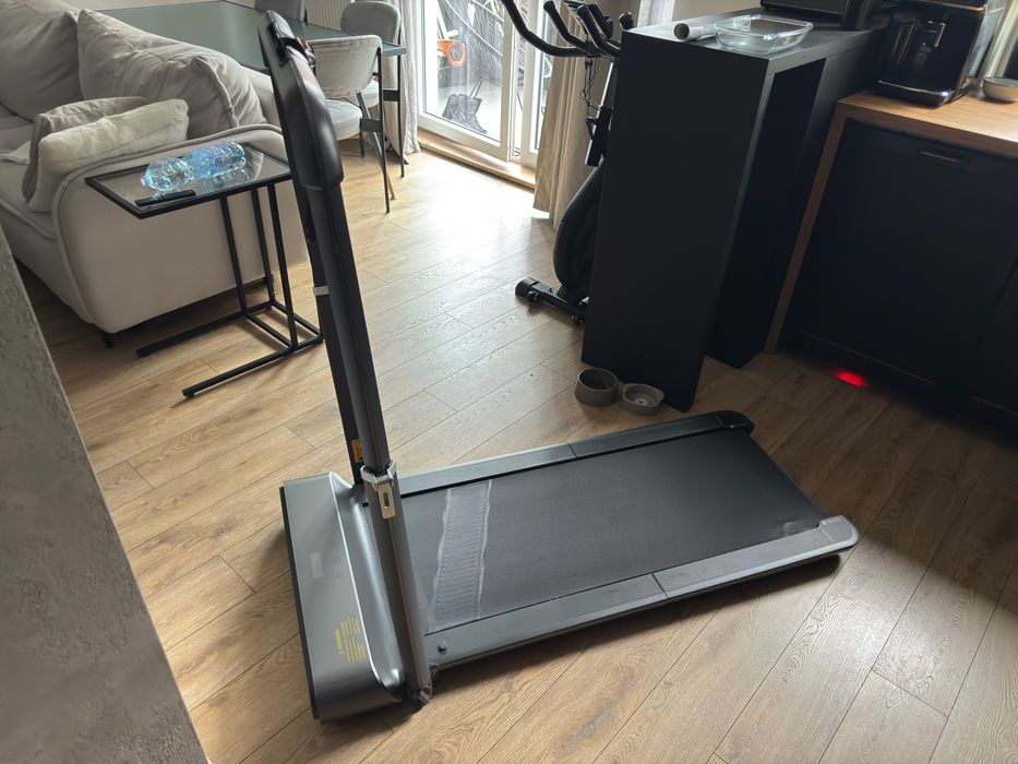 Bieżnia elektryczna Kingsmith Walking Pad R1 Pro Srebrna składana