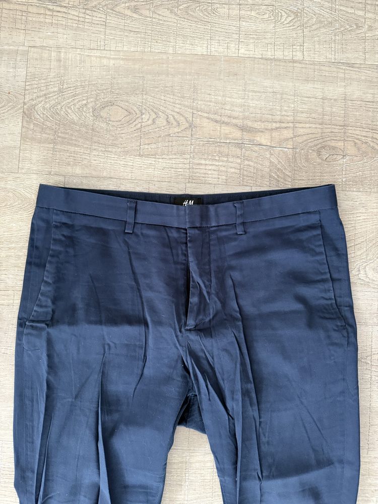 Eleganckie granatowe spodnie H&M