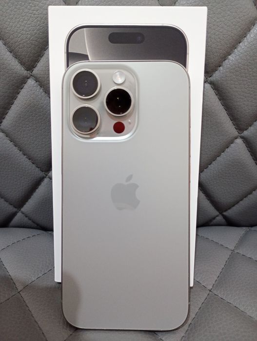 iPhone 16 Pro 128Gb Titanio Natural