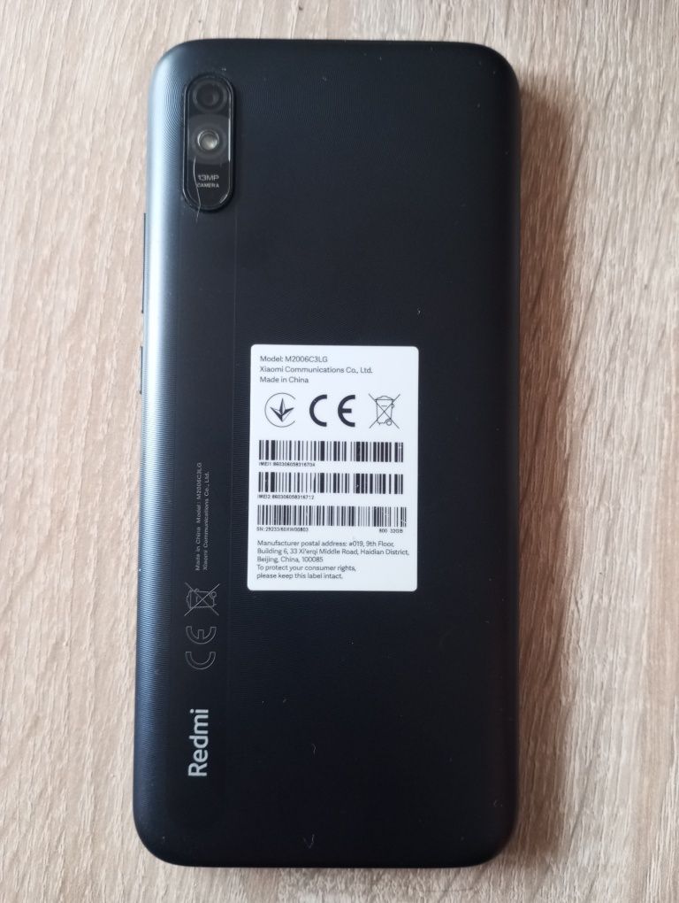 Smartfon Xiaomi Redmi 9A Granitę Gray, etui, ładowarka