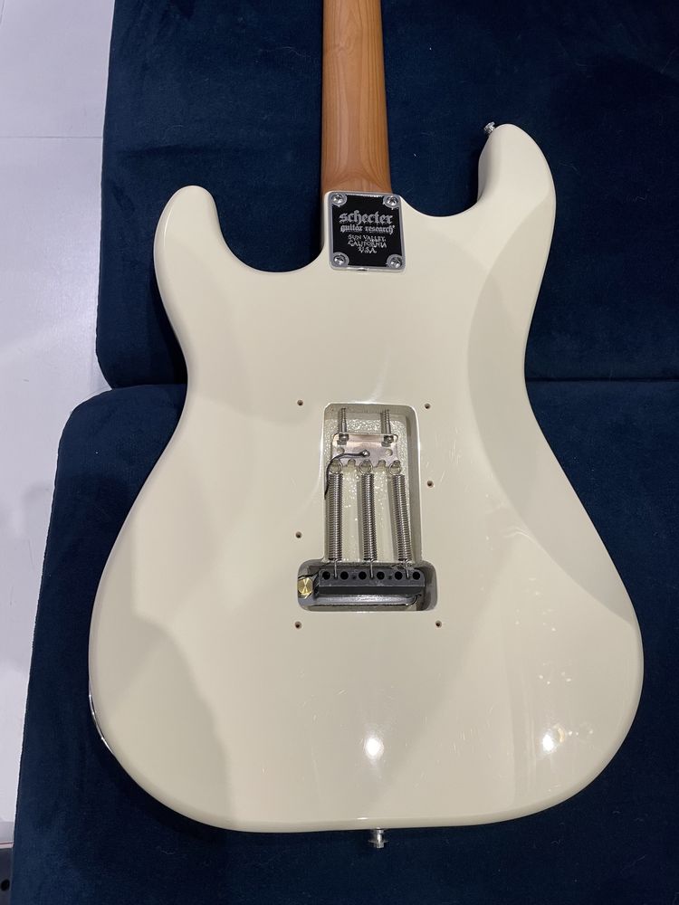 Gitara Schecter Nick Johnston HSS atomic white