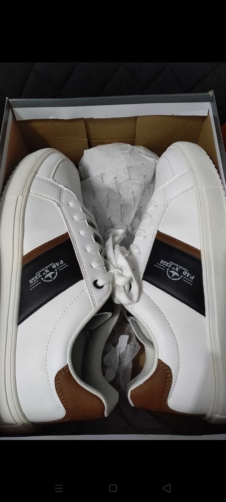 Nowe solidne buty sportowe męskie