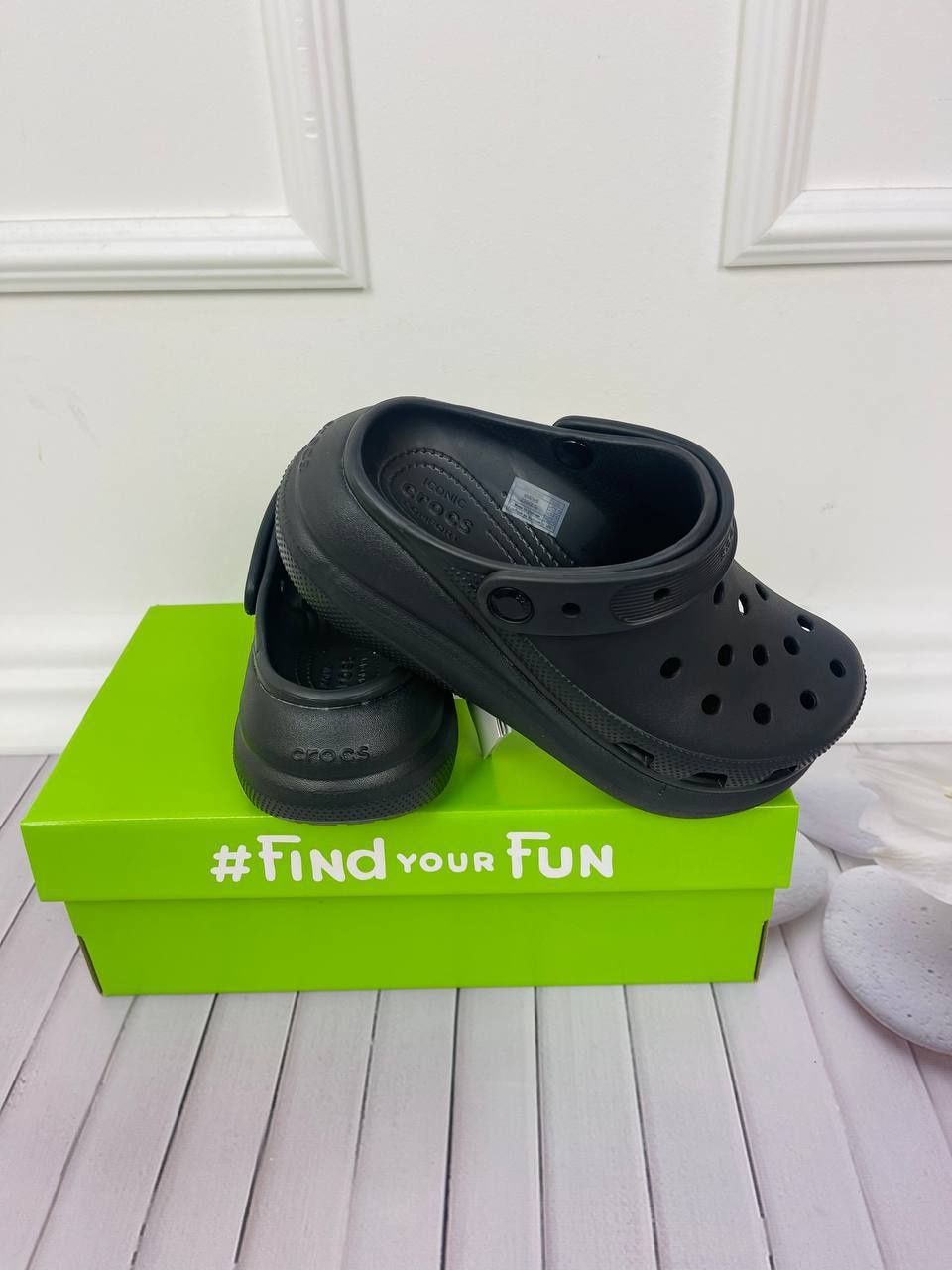 Женские Crocs Classic Crush супер Новинка, New  Кроксы купить женские